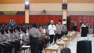 Program Pendidikan Siswa Qur’ani Cetak Polwan Berprestasi Dengan Keagamaan Kuat