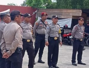 Laksanakan Intruksi Kapoldasu, Kapolres L.Batu Kerahkan Puluhan Personel Dalmas Amankan PKS Pulo Padang