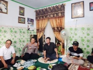 Sejumlah Aktivis Berkumpul Dukung Kantor Kecamatan Rembang Diusulkan untuk Segera di Relokasi