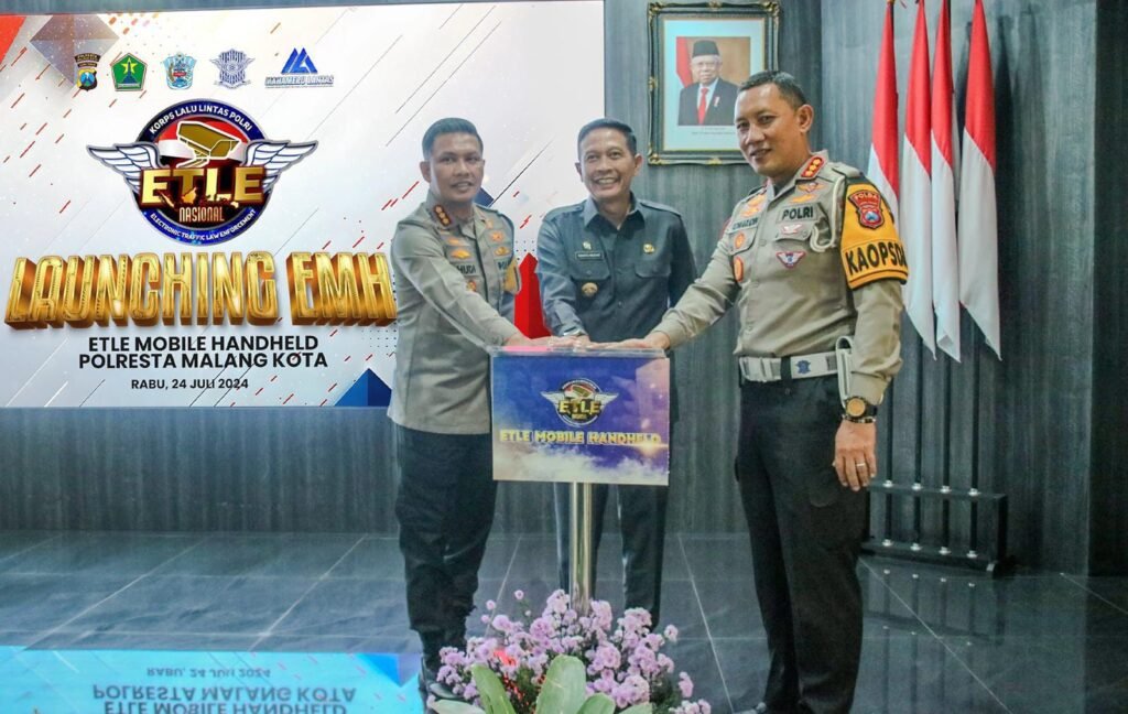 Pertama Kalinya, Dirlantas Polda Jatim Launching 2 Unit EMH di Polresta Malang Kota