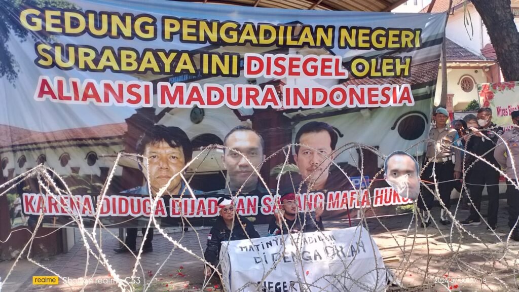 Ketua Pengadilan Negeri Surabaya Tak Mampu Menjawab Pertanyaan dari Ketum AMI