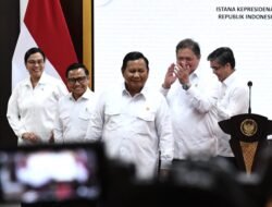 Presiden Prabowo Umumkan Kenaikan Upah Minimum Nasional Tahun 2025 Sebesar 6,5 Persen